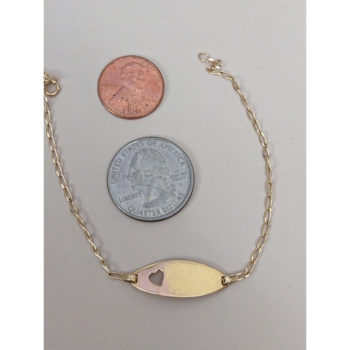 Vintage 14k Yellow Gold Dainty 1.8mm Chain Bracelet with Oval Tag Heart Cutout