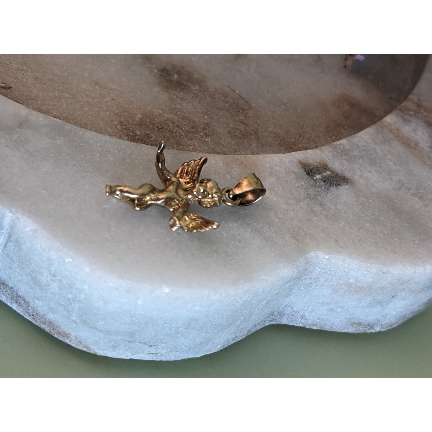 Vintage 14k Yellow Gold Small Cherub Angel Pendant Charm