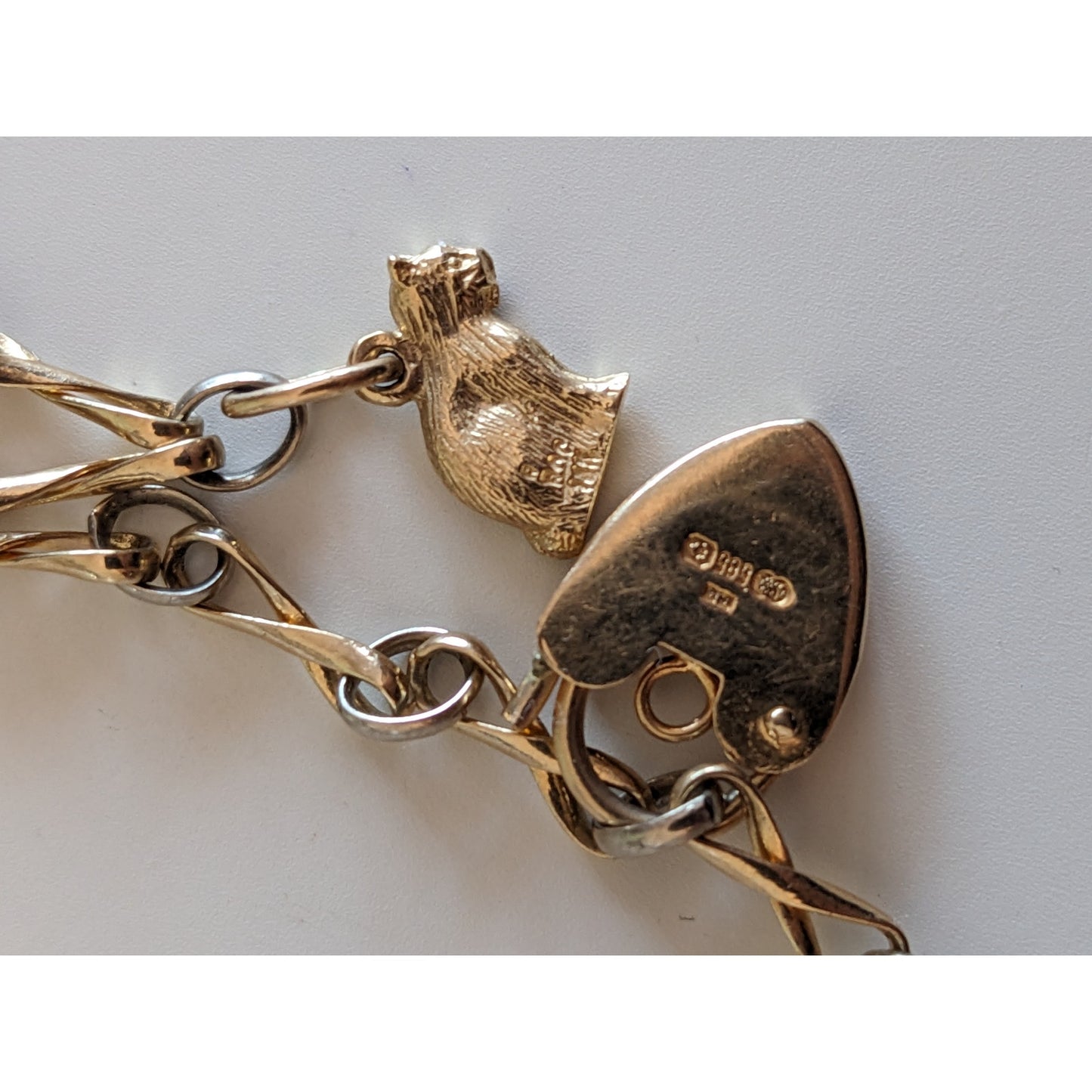 Estate 14k Yellow Gold Chain Bracelet 6in with Heart Cat Key Charms