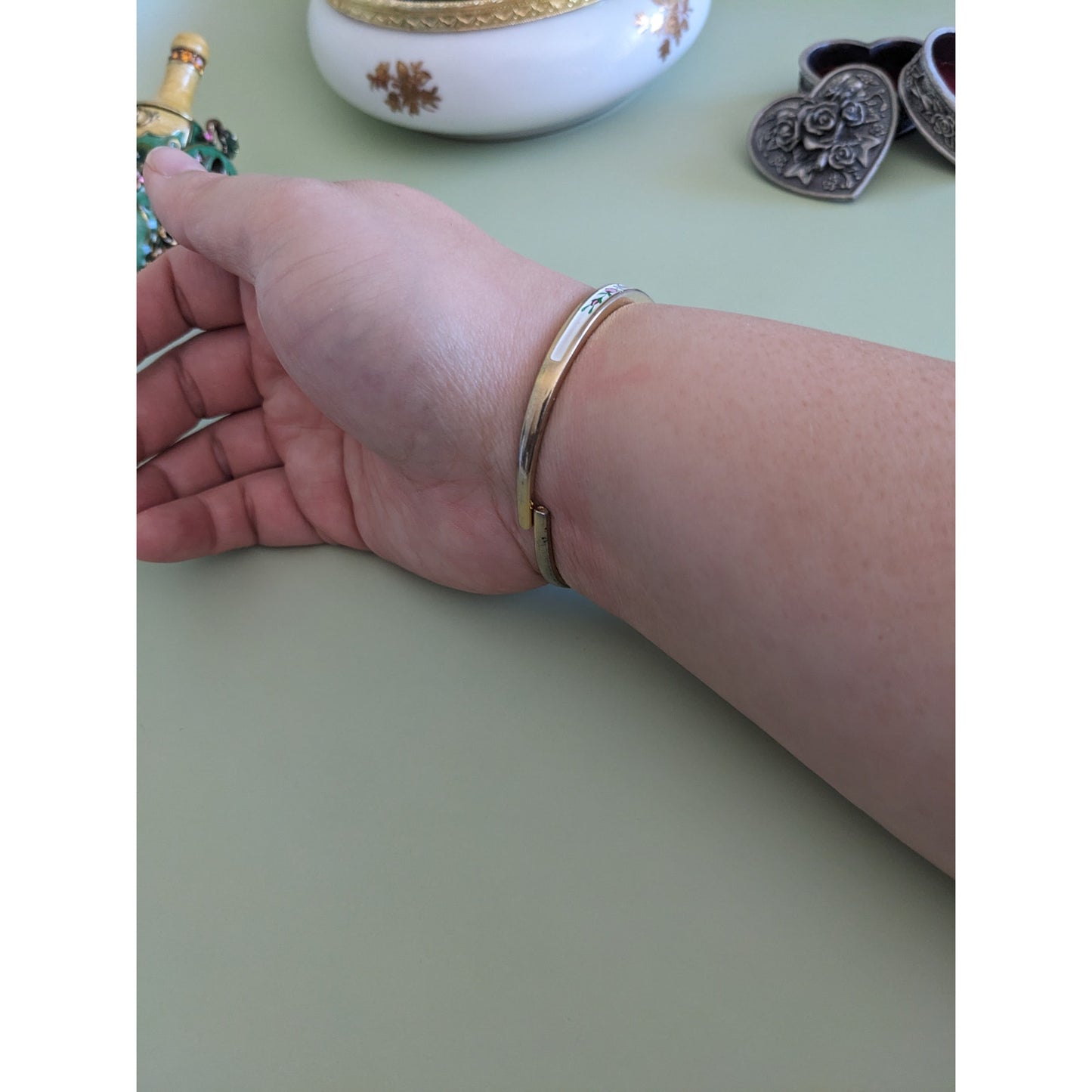 FLAW Vintage Hanoma Gold Tone Bangle Watch with White Enamel and Flowers