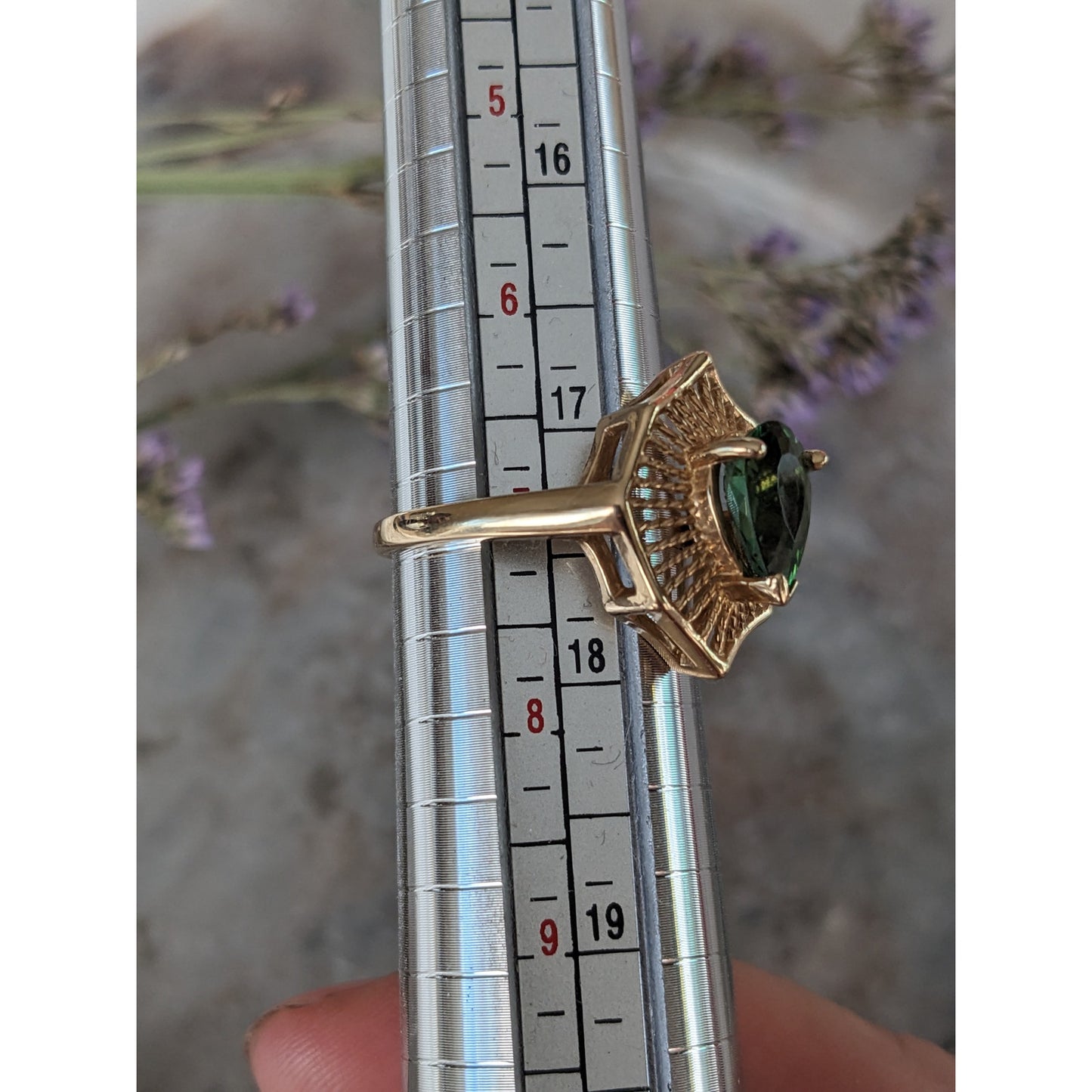 Vintage 14k Yellow Gold Green Tourmaline Ring Suze 7US