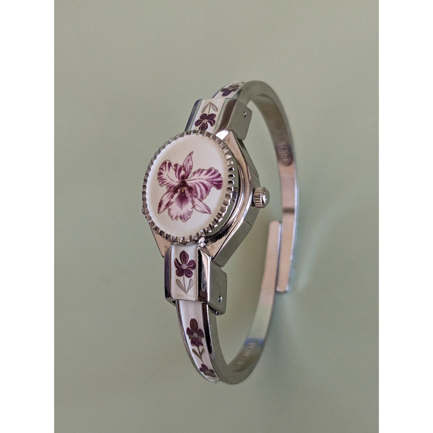 Vintage Andre Mouche Peekaboo Bangle Watch White Enamel Purple Flowers
