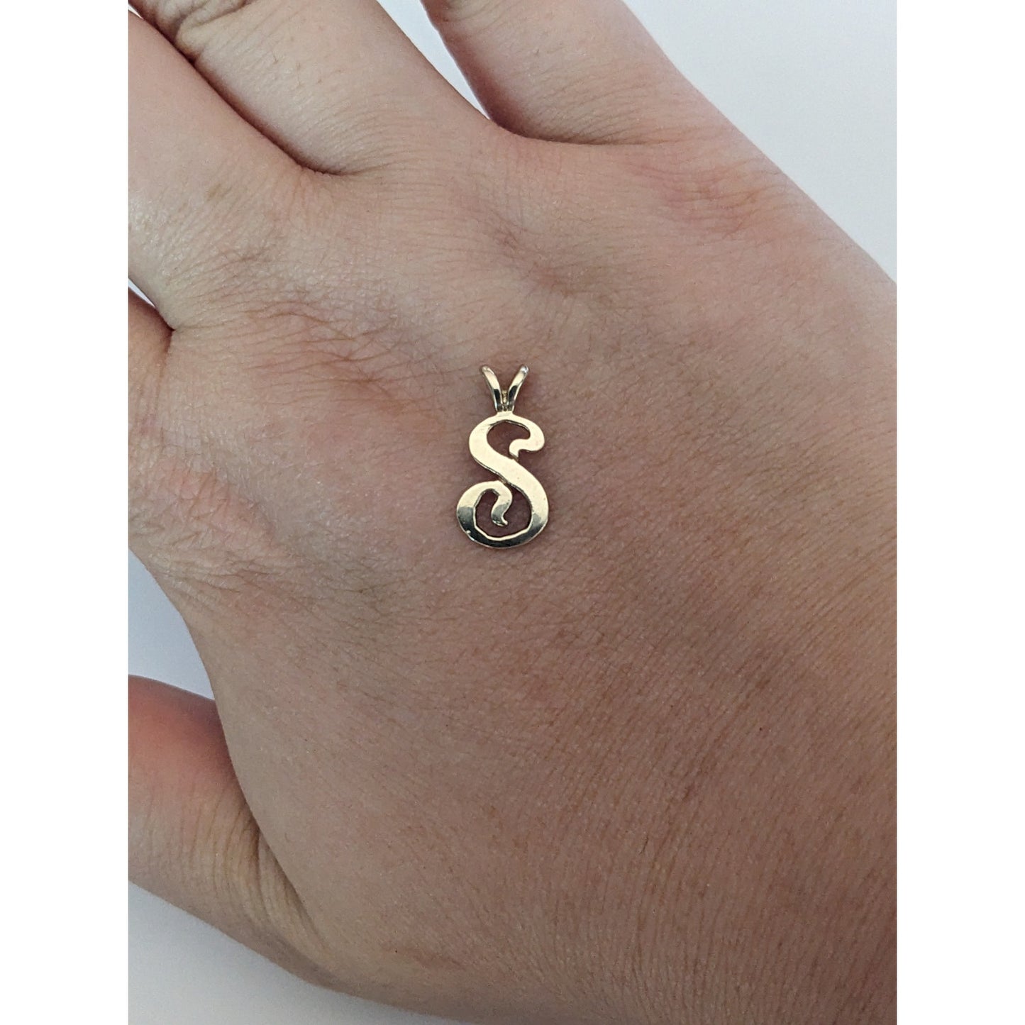 Estate 12k Yellow Gold "S" Letter Initial Charm Pendant