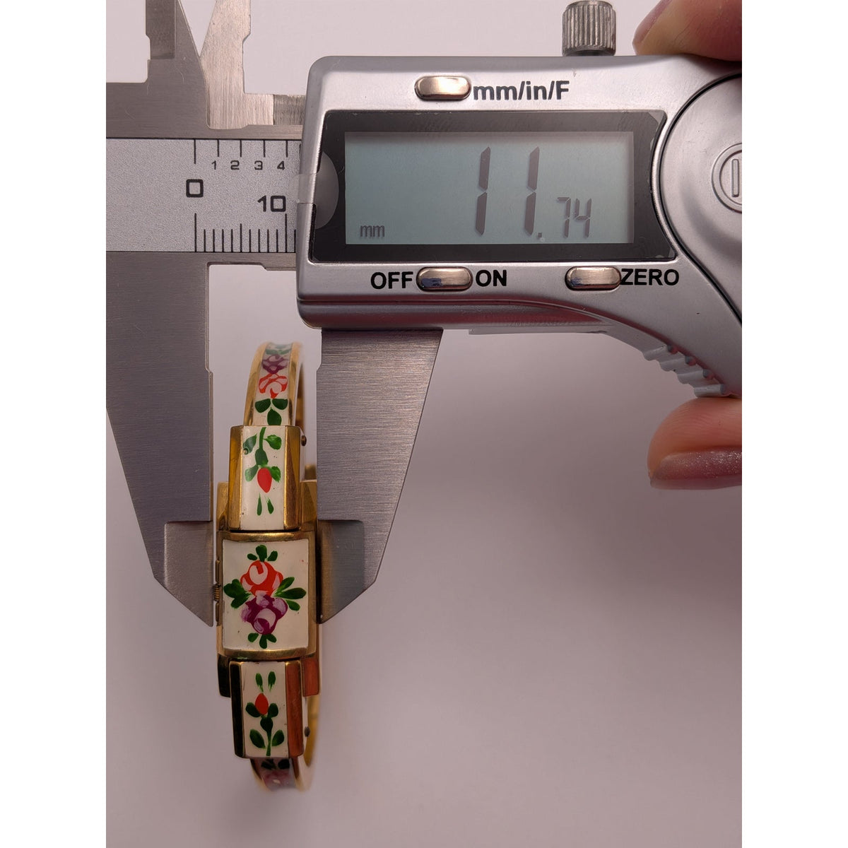 Vintage Ritma MANUAL Gold Tole Peekaboo Dainty Watch White Enamel And Flowers