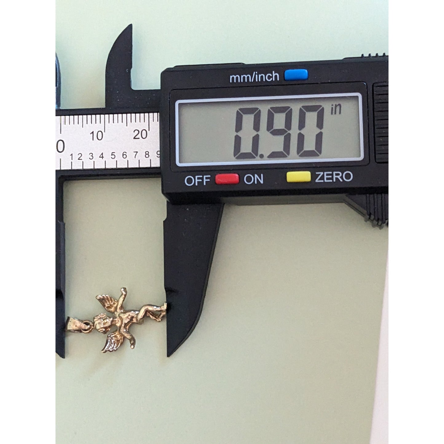 Vintage 14k Yellow Gold Small Cherub Angel Pendant Charm
