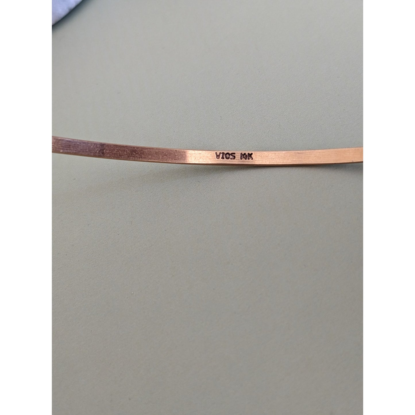 Vintage 14k Yellow Gold Etched Bangle Bracelet 8.75in