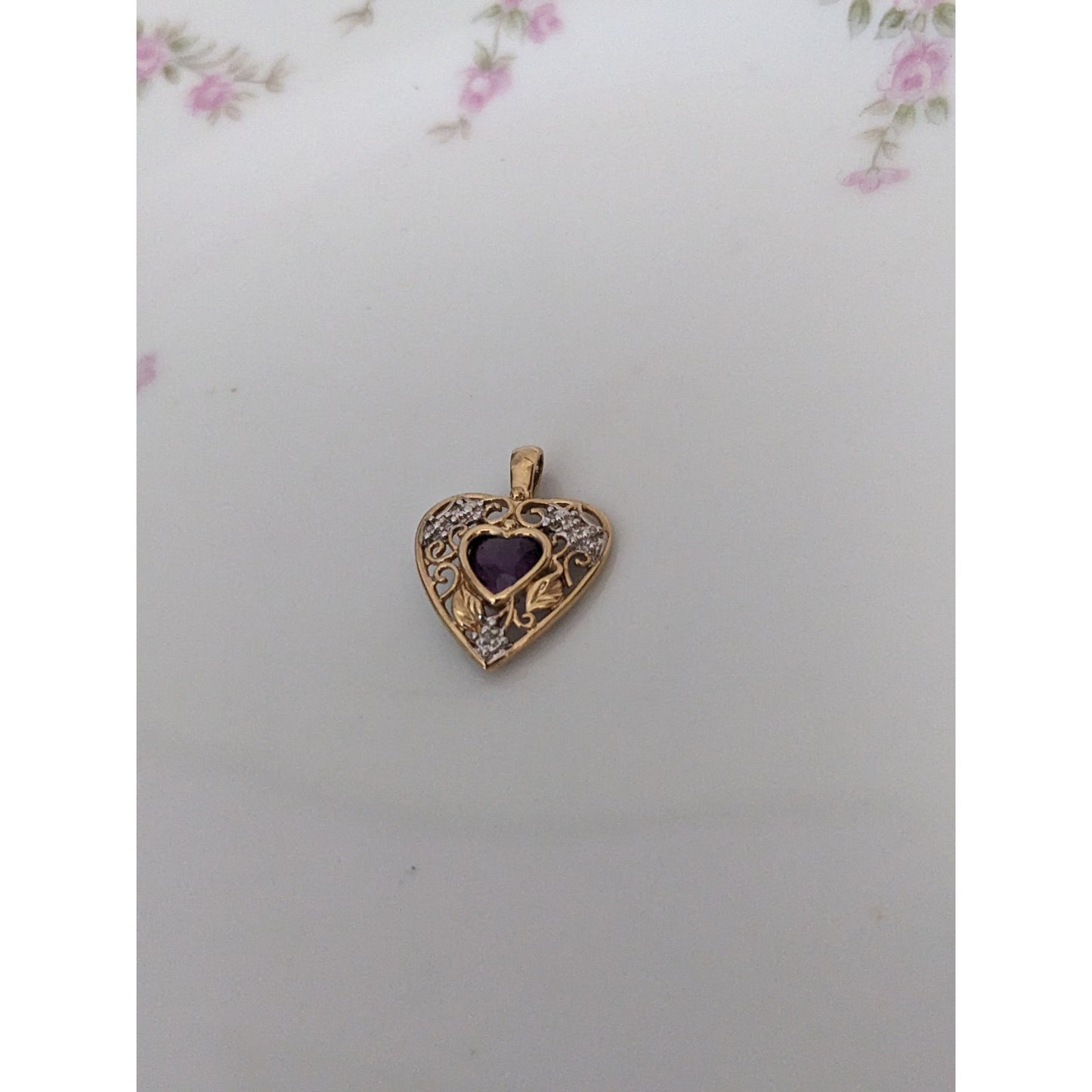 Estate 10k Yellow and White Gold with Filigree Design Heart Pendant