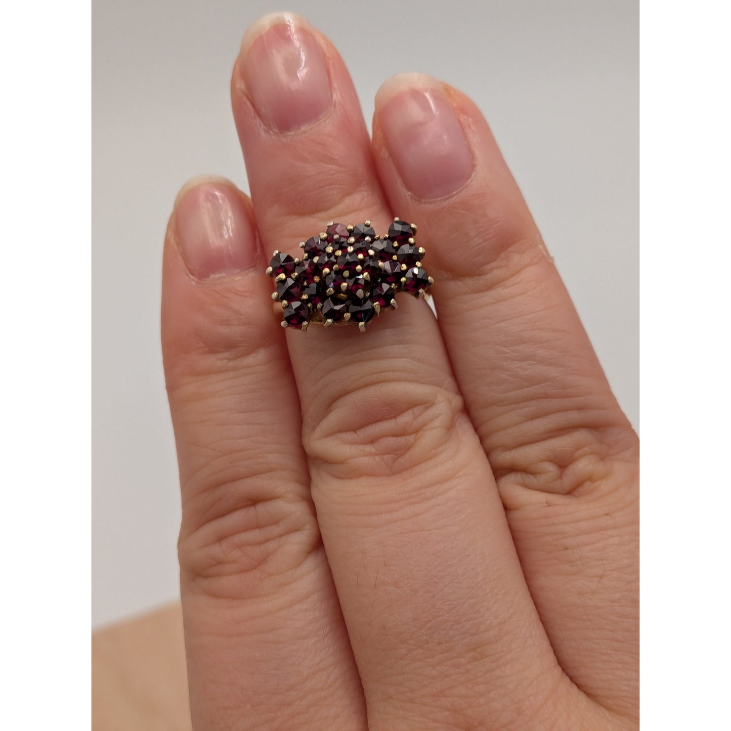 Vintage 10k Yellow Gold Garnet Cluster Ring Size 3.75