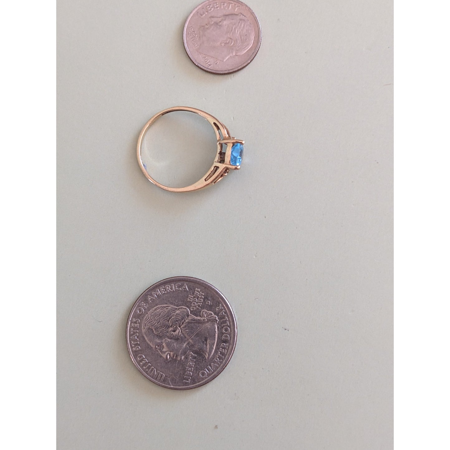 Vintage 10k Yellow Gold Ring with Light Blue Heart Gem Size 7.25US