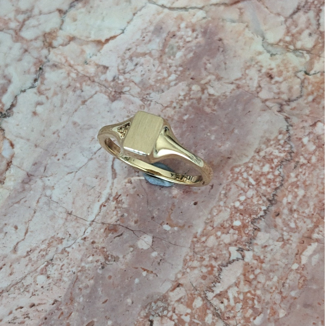 Vintage 14k Yellow Gold Blank Rectangle Signet Ring Size 7