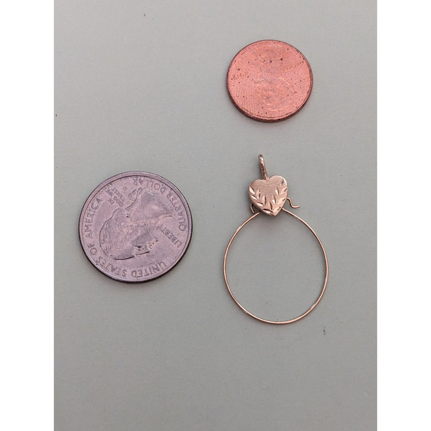 Vintage 14k Yellow Gold Mini Dainty Etched Heart Charm Holder Pendant