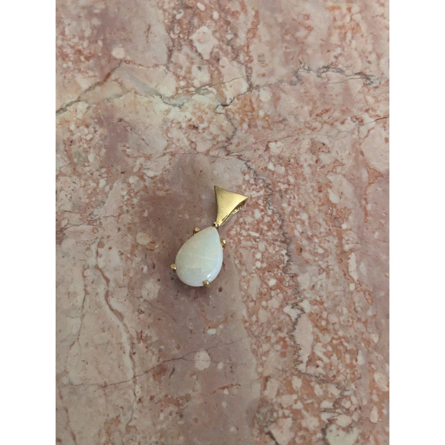 Estate 14k Yellow Gold Teardrop Opal Charm Pendant