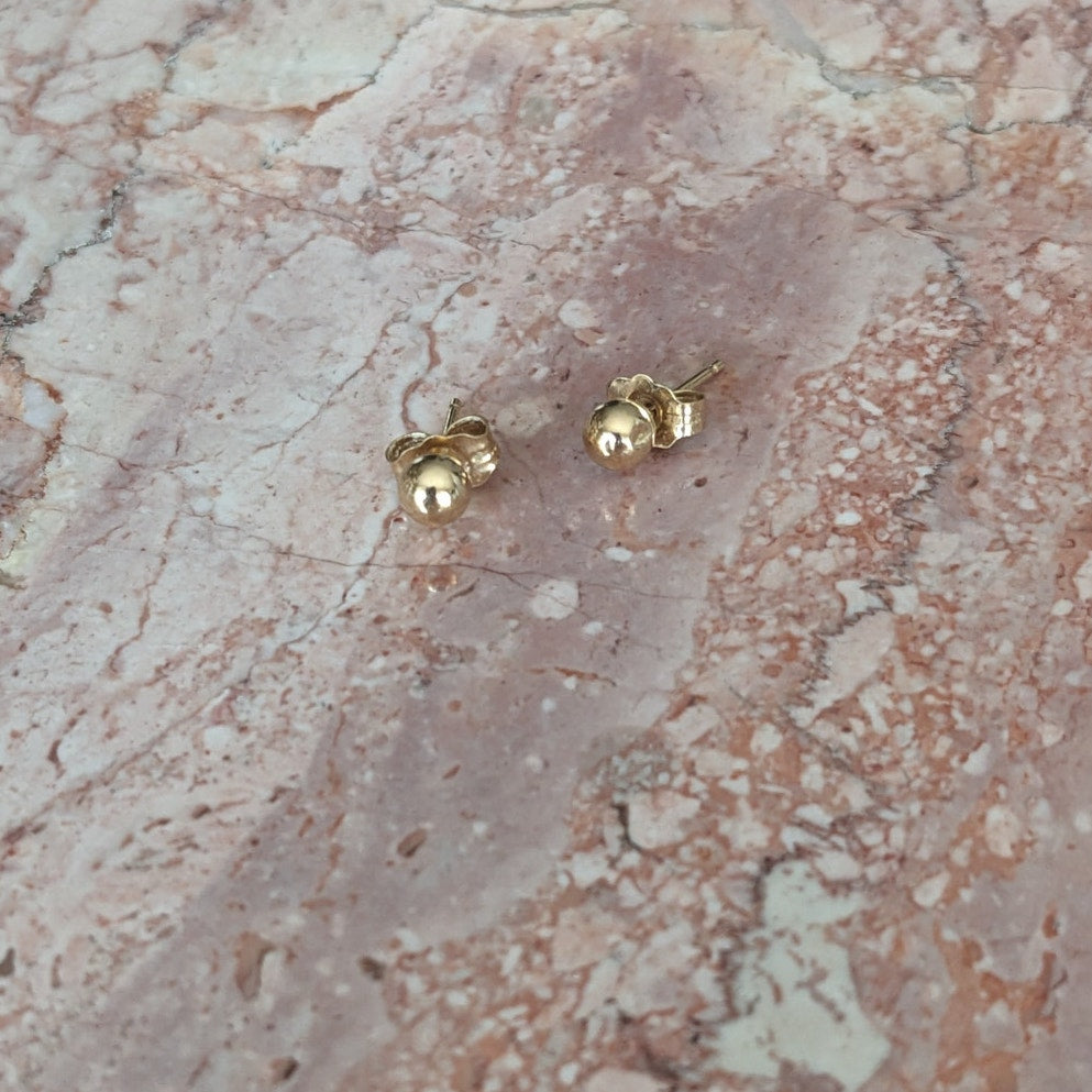 Estate 14k Yellow Gold Hollow DAINTY SUPER TINY Simple Ball Stud Earrings