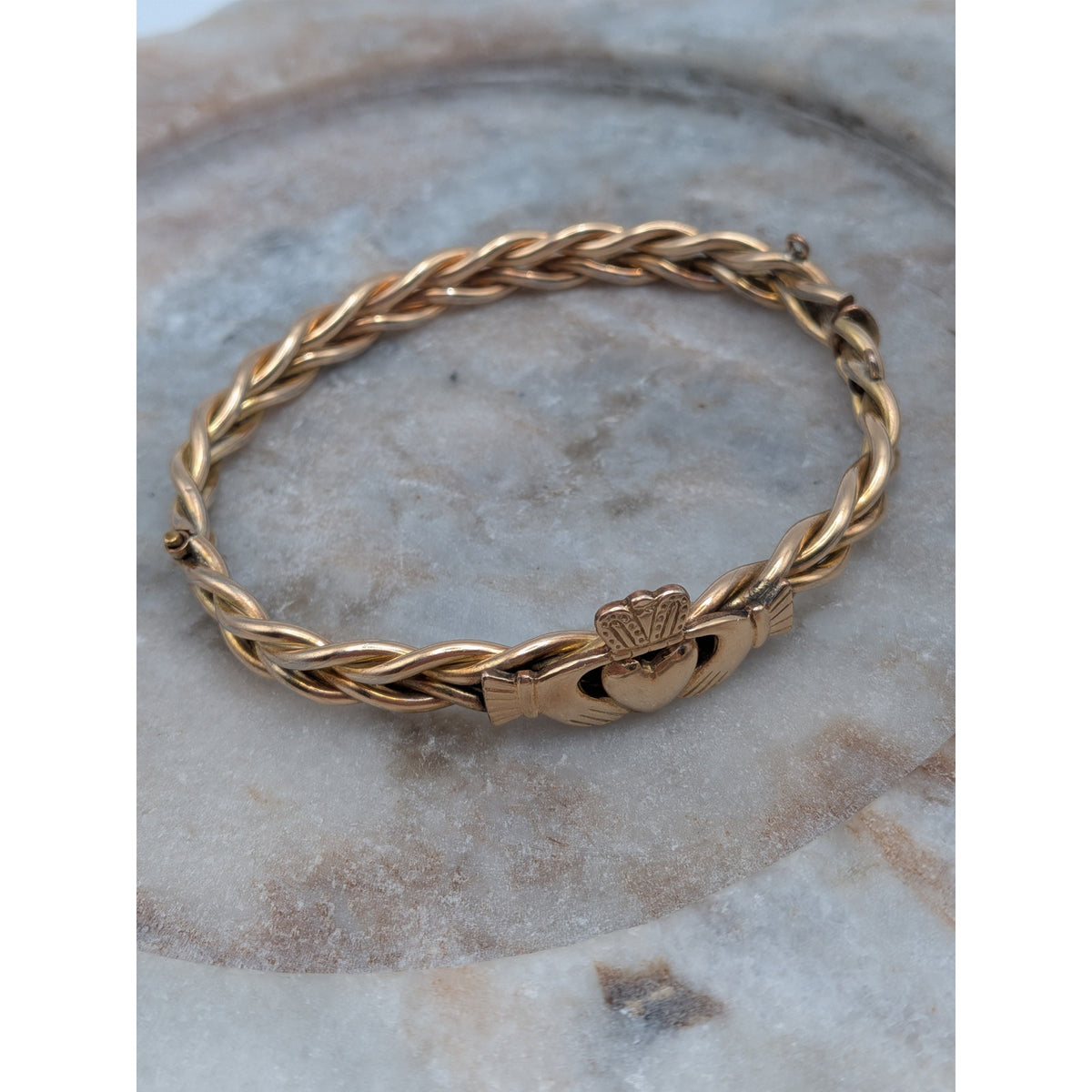 Vintage 9K Gold Filled Irish Claddagh Braided Bangle Bracelet