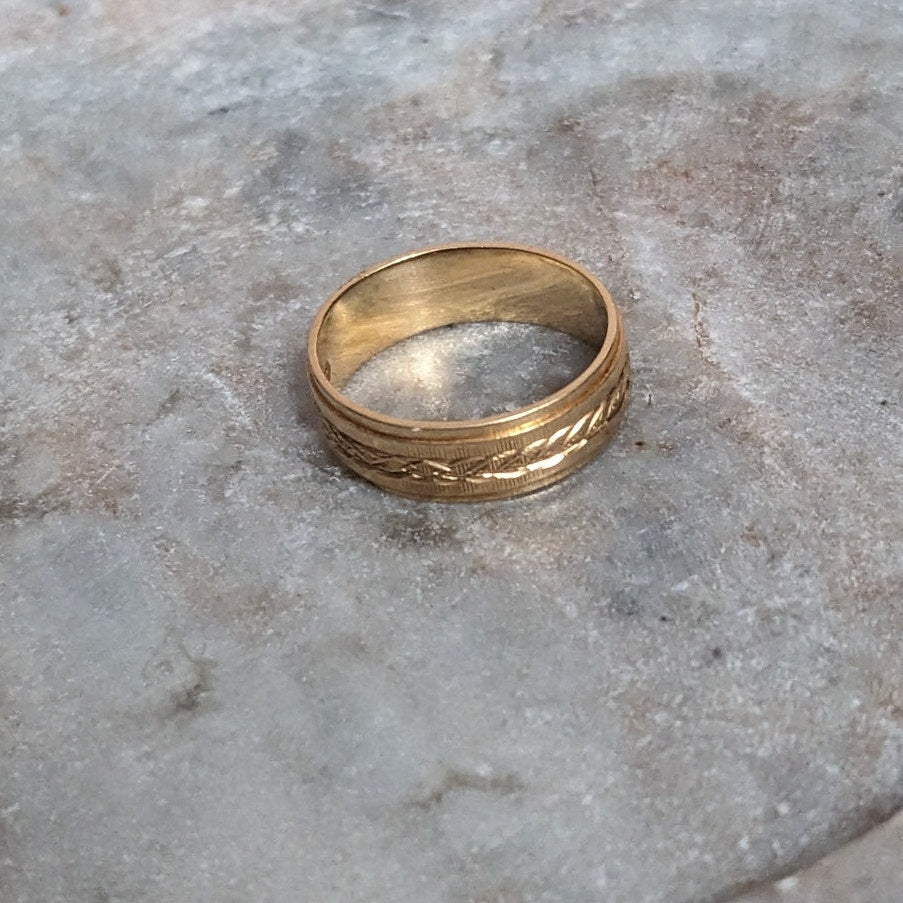 Vintage 14k Yellow Gold Wedding Band Ring Size 6 3.36g