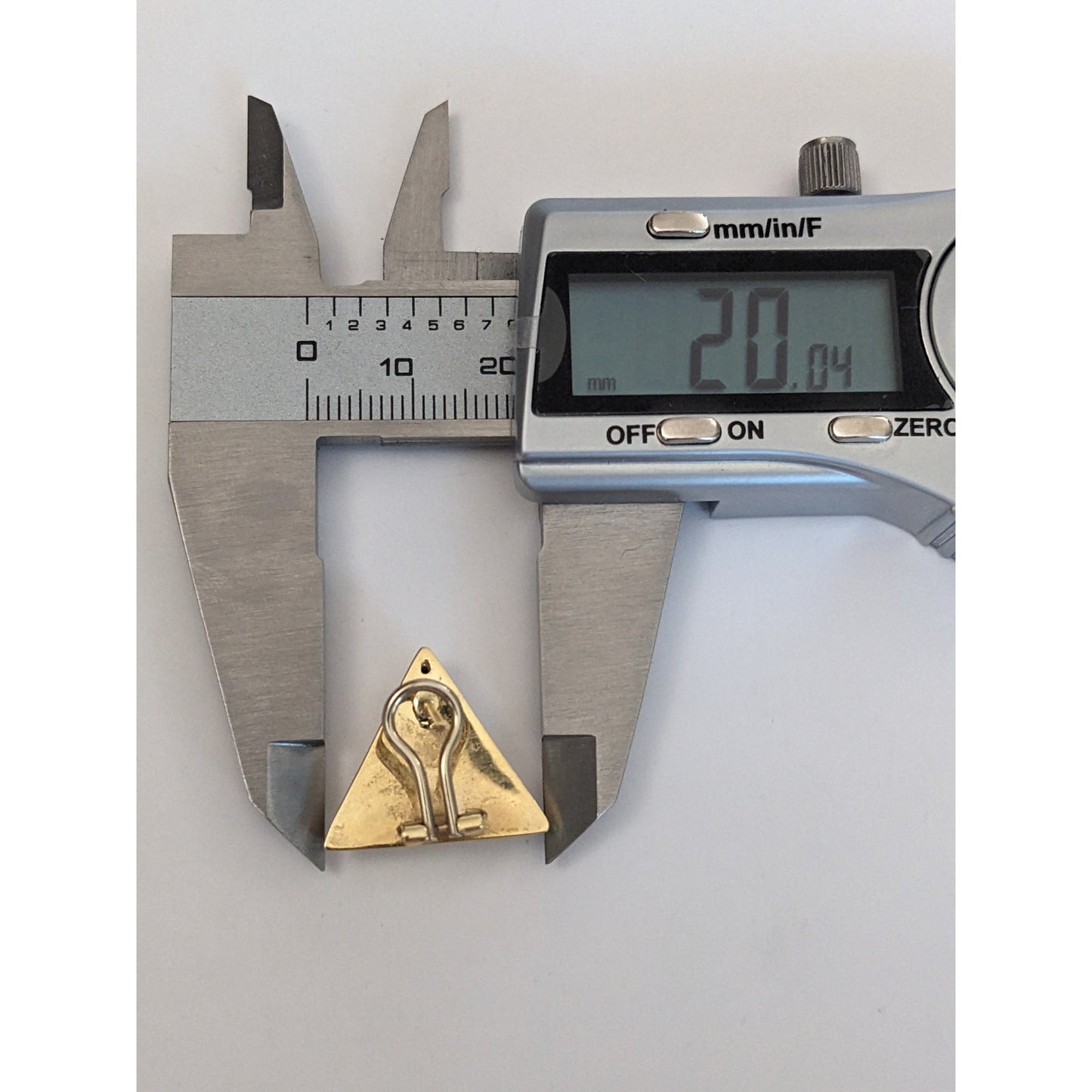 Vintage 14k Yellow Gold Hollow Chunky Triangle Earrings Omega Backs