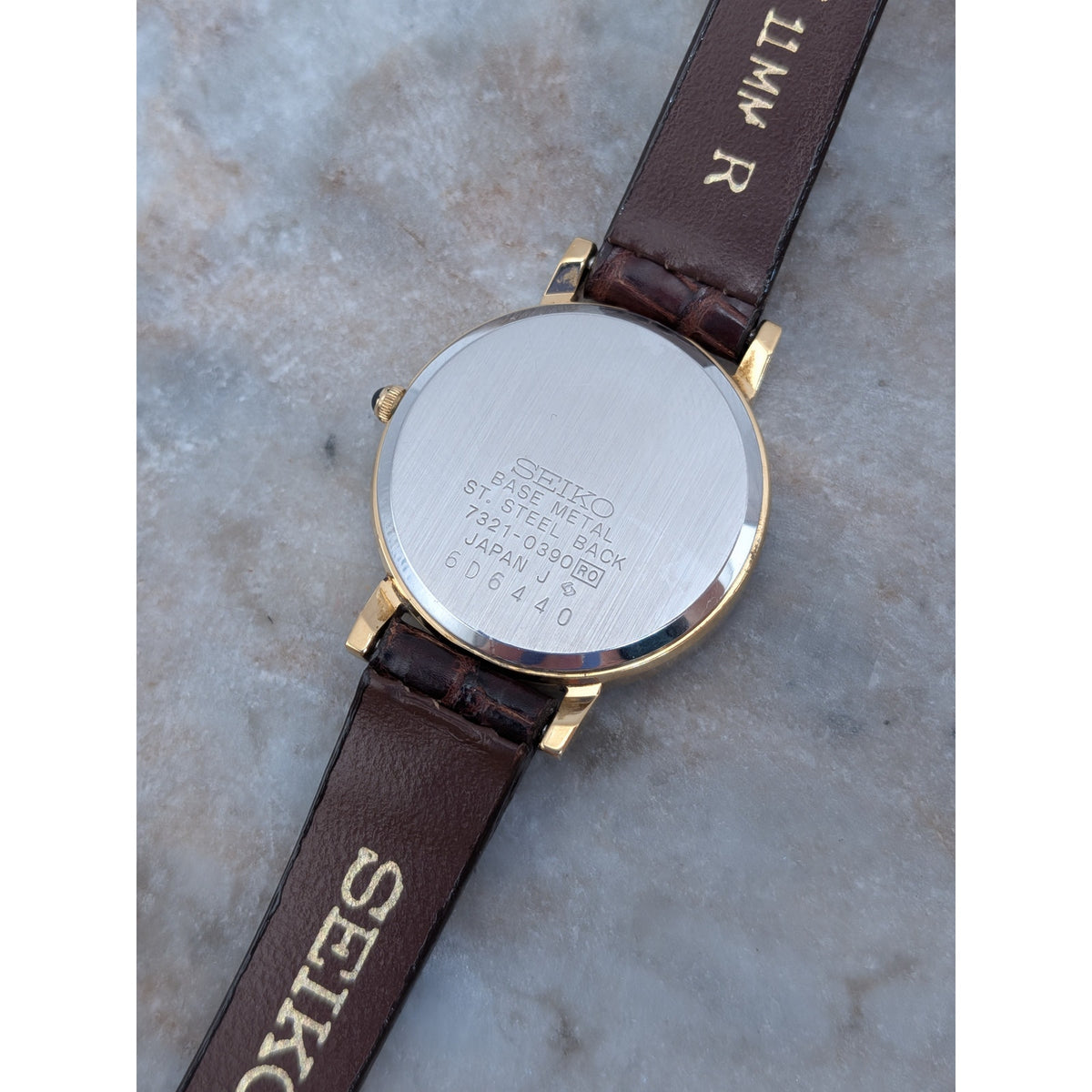 Vintage Seiko Exceline Minimalist Gold Dial 80s Quartz Watch 7321-0390