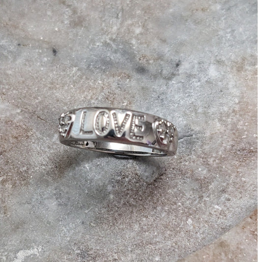 Preowned 10k White Gold "LOVE" Hearts Ring with 0.12ct Diamonds Size 6.75