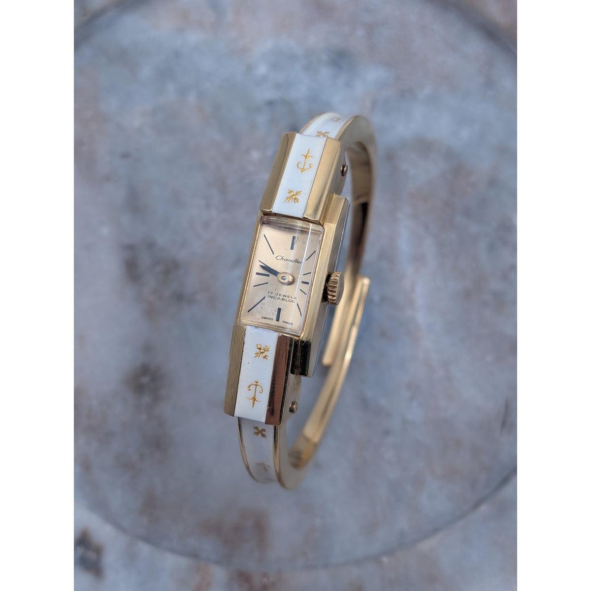 FLAW Vintage Chandler Gold Tone Watch White Enamel Gold Flowers and Anchors