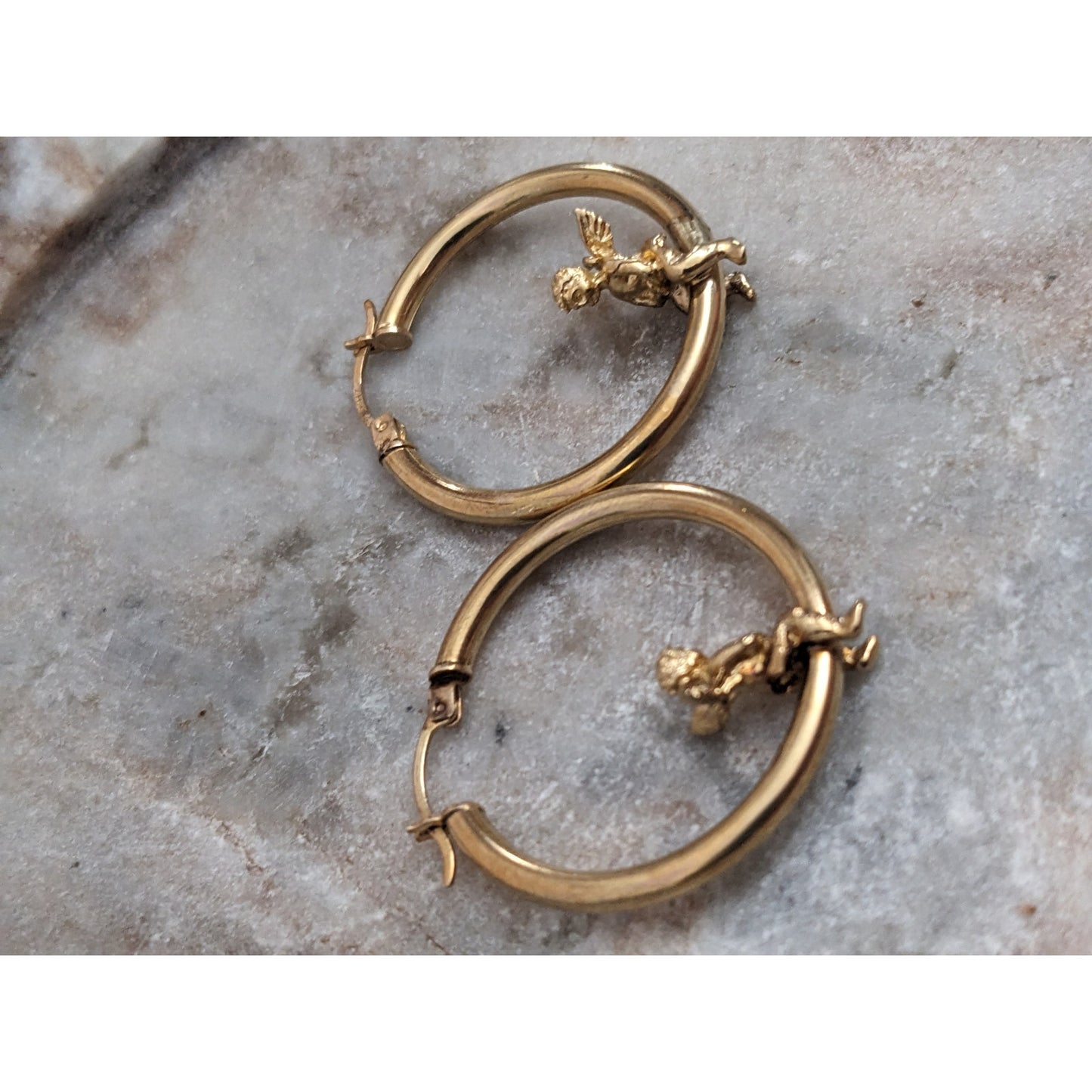 Vintage 10k Gold Cherub Angel Hoop Earrings