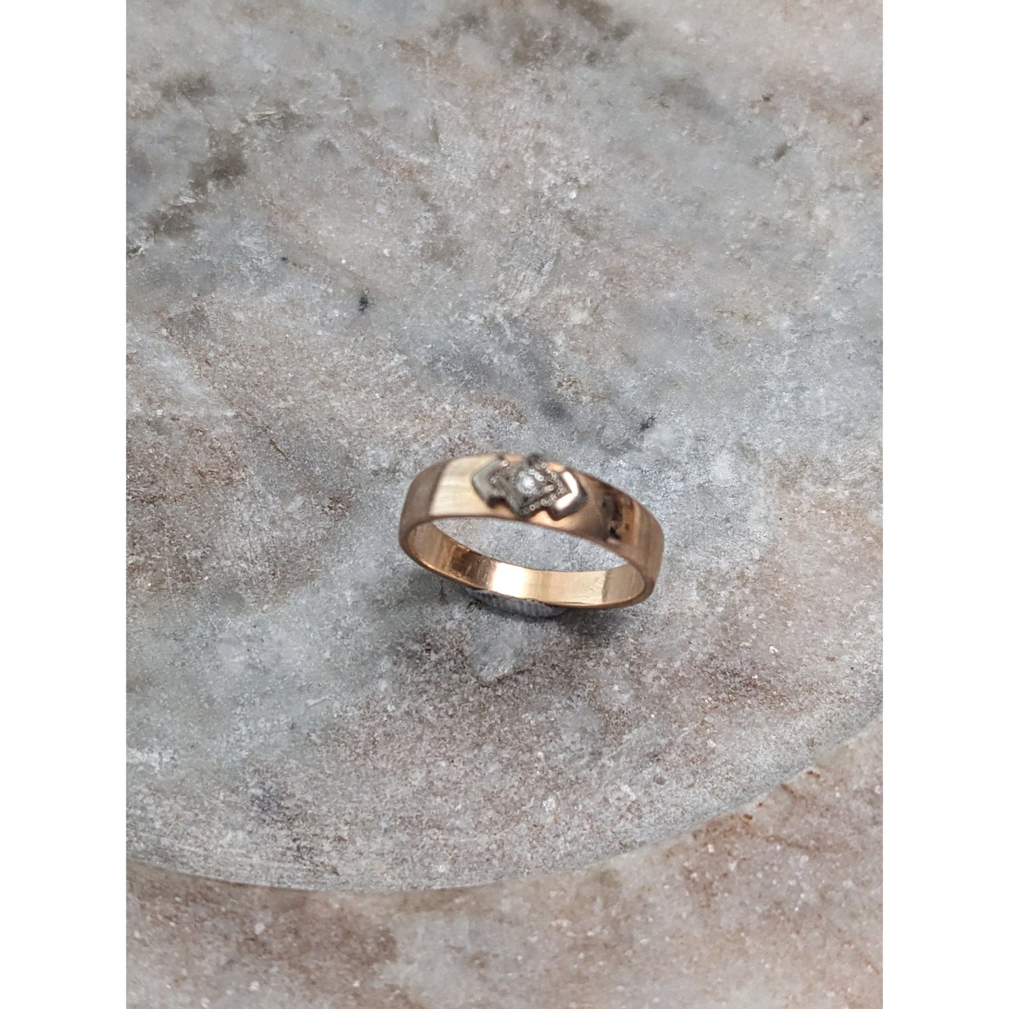 Vintage 1990s 14k Gold Deco Retro Inspired Simple Band Ring Size 6.75