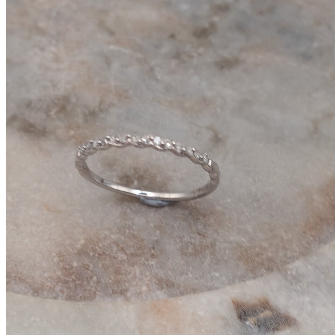 Preowned 10k Solid White Gold Dainty Wave Stacker Ring Size 8 Diamond Accents