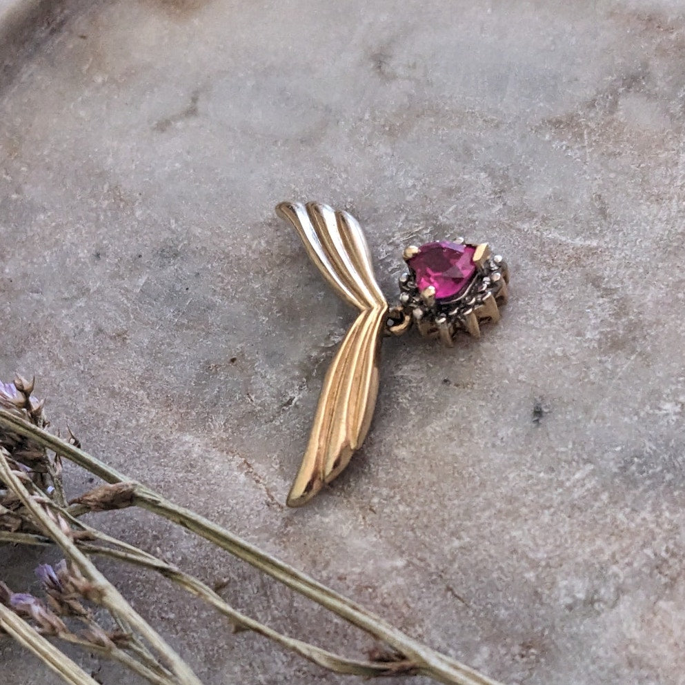 Vintage 10k Yellow Gold Heart Gem with Wings Pendant