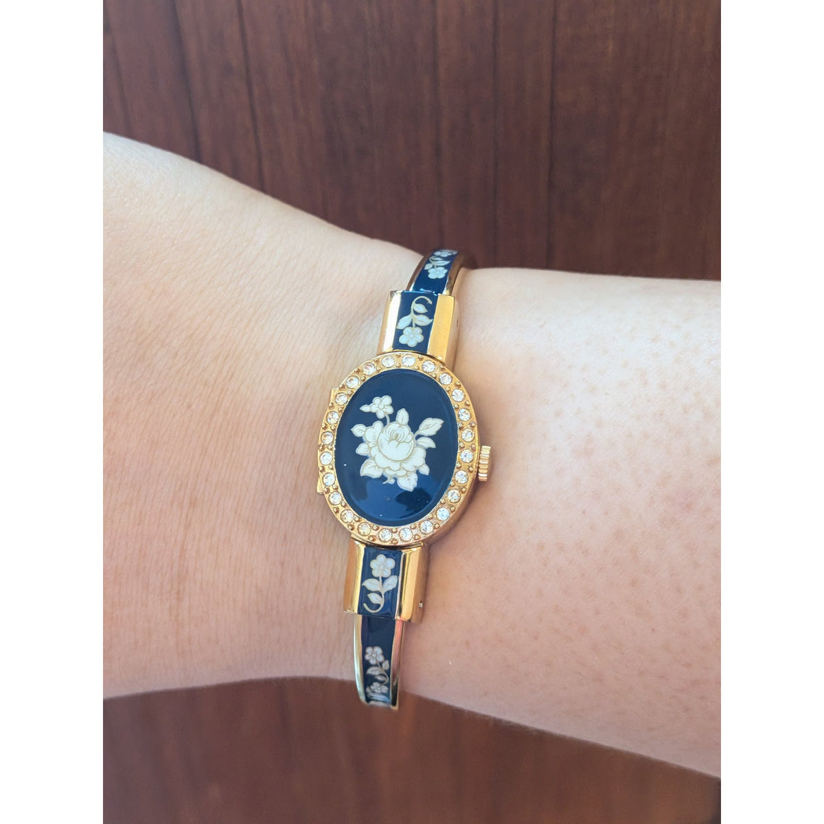 Vintage Andre Mouche Gold Tone Peekaboo Watch Blue Enamel White Flowers & Stones