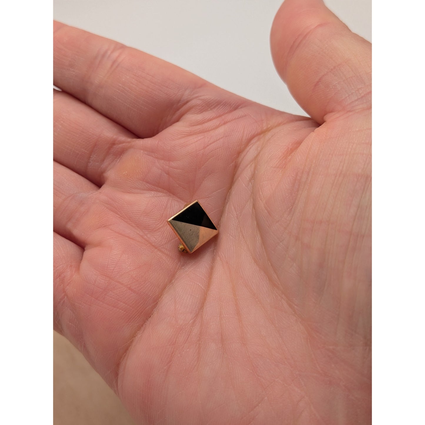 Vintage 6k Yellow Gold with Black Enamel Geometric Pin