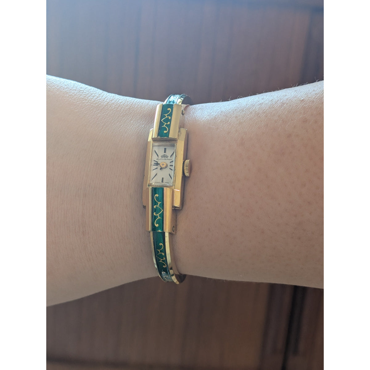 FLAW Vintage Bucherer Gold Tone Bangle Watch Green Enamel Gold Pattern Accent