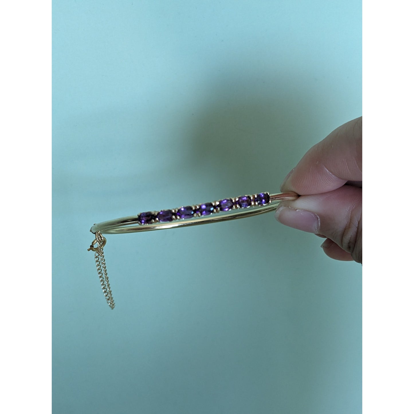 Vintage 14k Yellow Gold Hollow Bangle with Oval Purple Amethyst Bracelet