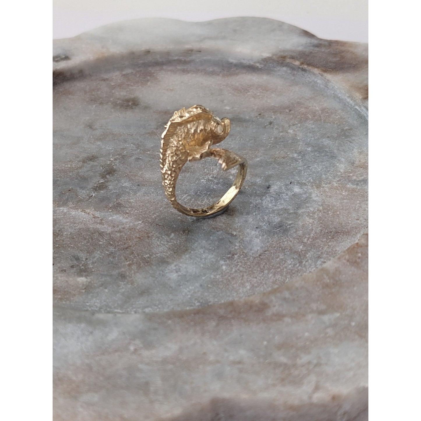 Vintage 14k Yellow Gold Small Koi Fish Bypass Ring Size 6