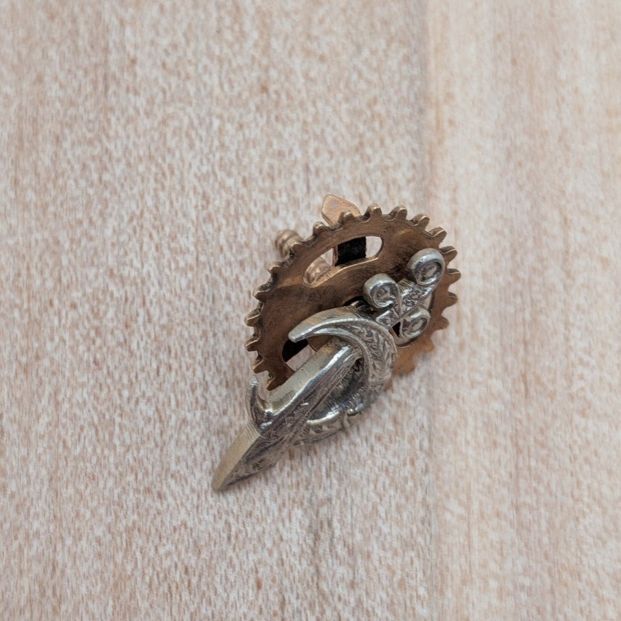 Vintage Unmarked 10k Gold with Diamond Masonic Lapel Pin (NO BACK)