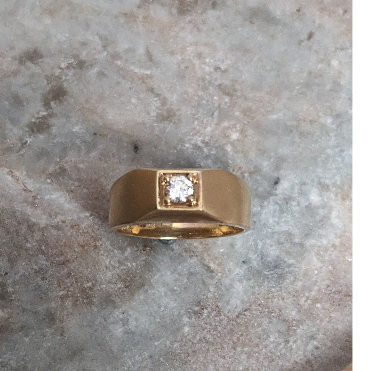 Vintage 10k Yellow Gold White Stone Accent Ring Size 10