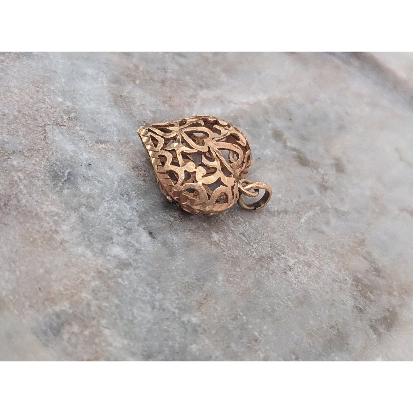 Vintage 14k Yellow Gold Triple Heart Carved Heart Shaped Pendant Charm
