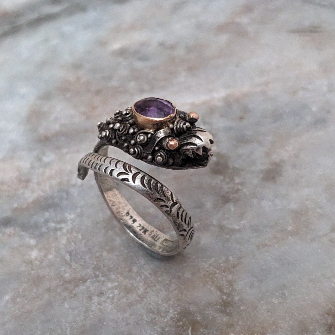 Vintage 925 Sterling Silver and 22k Gold Accent Dragon Amethyst Ring Size 6
