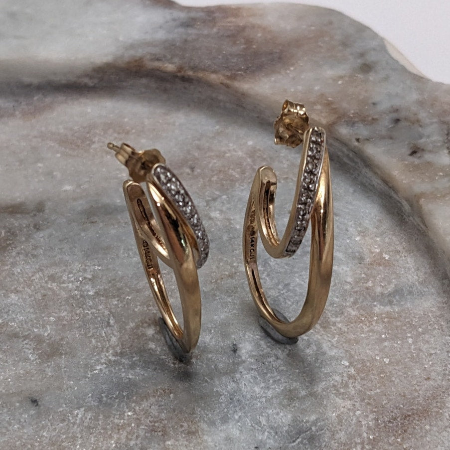 Vintage 14k Yellow Gold Intricate Diamond Accent Twist Hoop Earrings