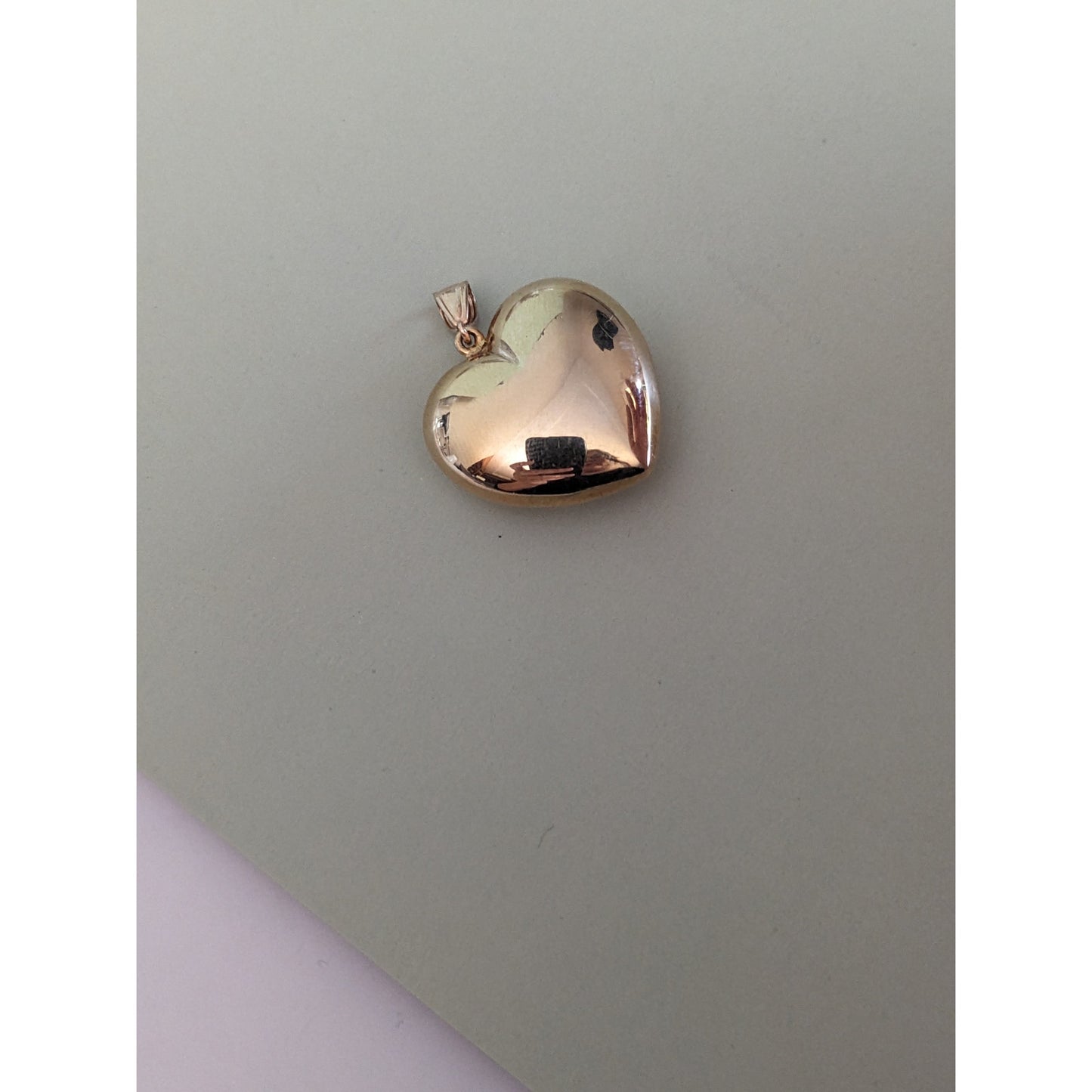 Vintage 14k Yellow Gold Puffy Hollow Heart Charm/Pendant