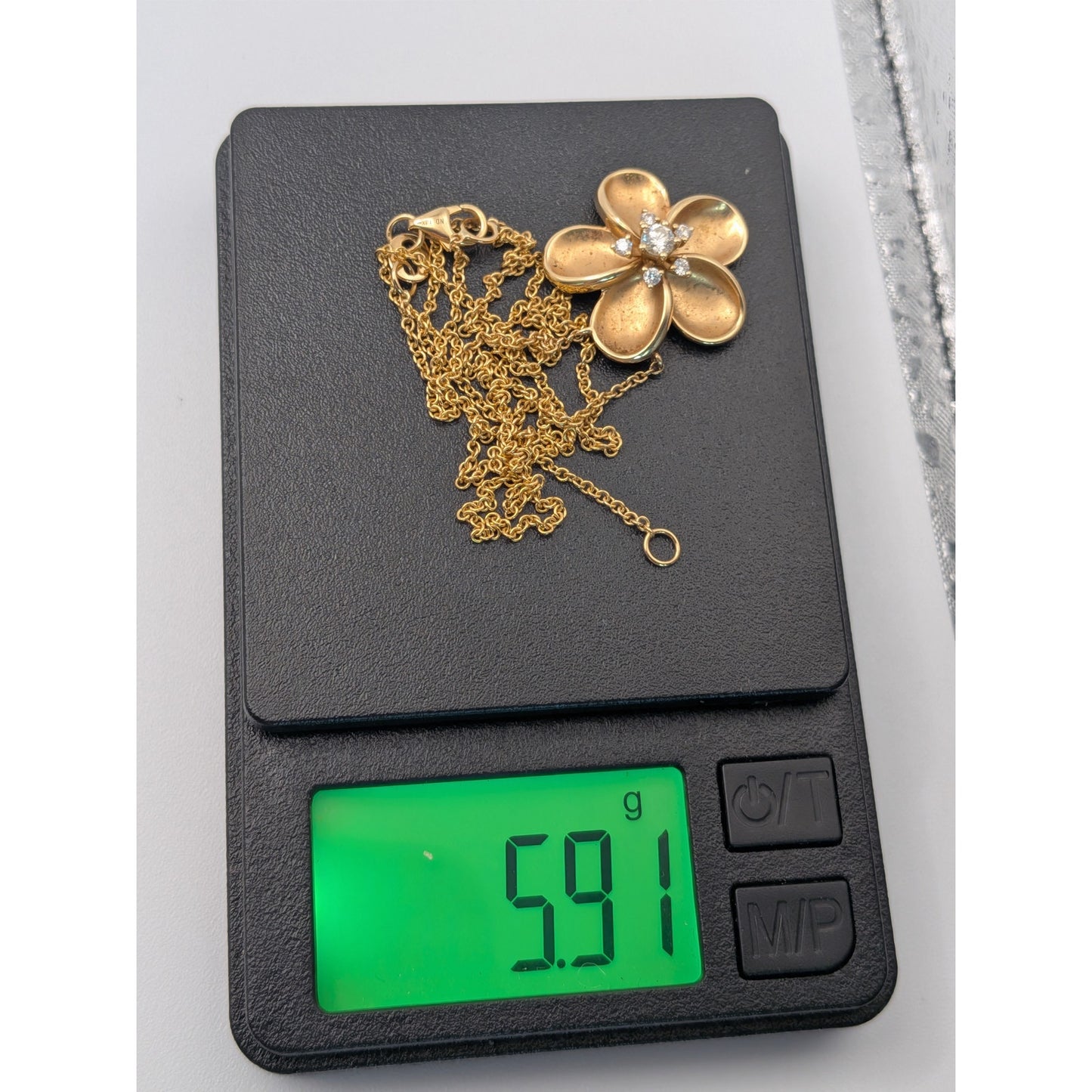 Estate 14k Gold Diamond Flower Pendant Necklace w/ Extender 16 or 18in