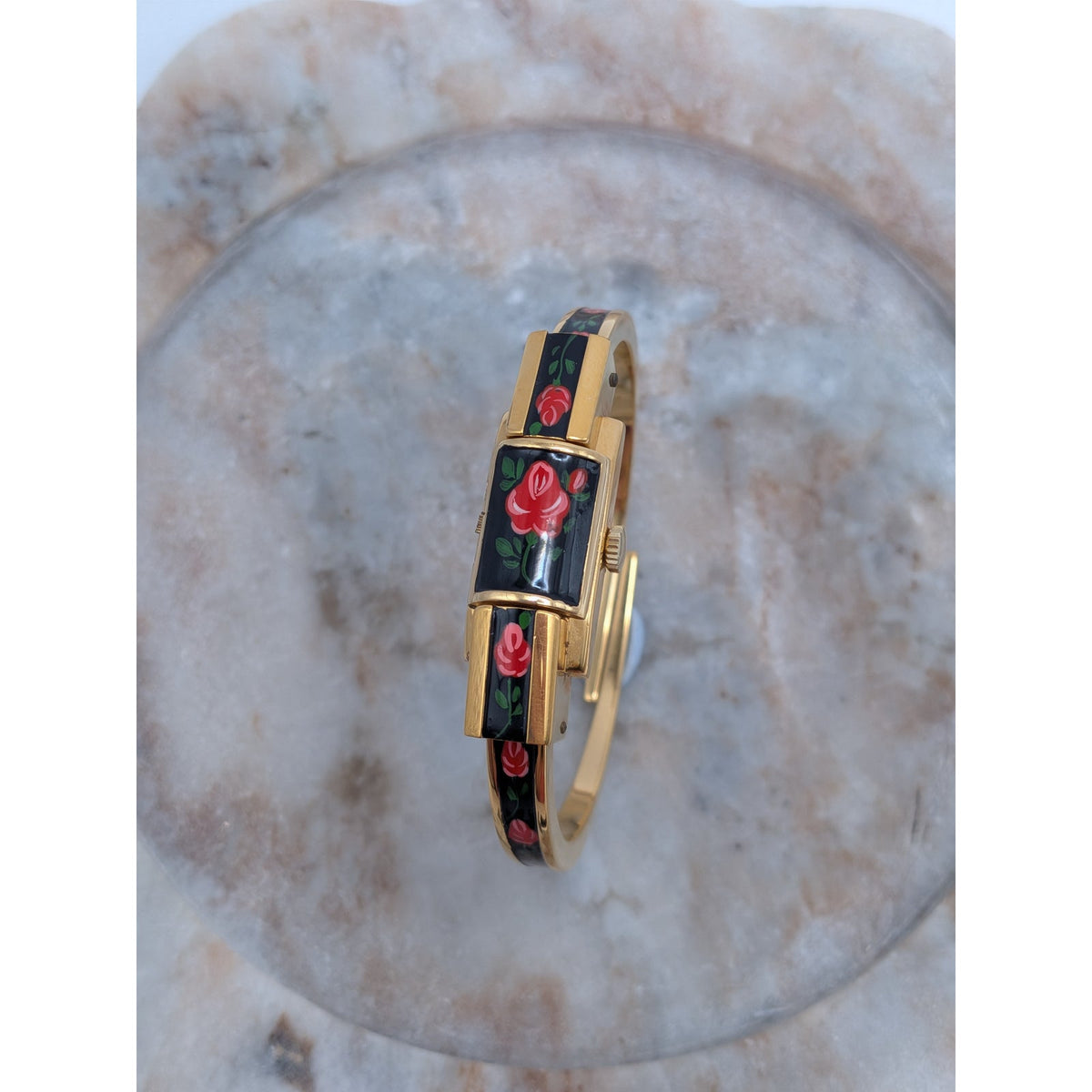 Vintage Chandler MANUAL Gold Tone Peekaboo Dainty Watch Black Enamel Red Roses