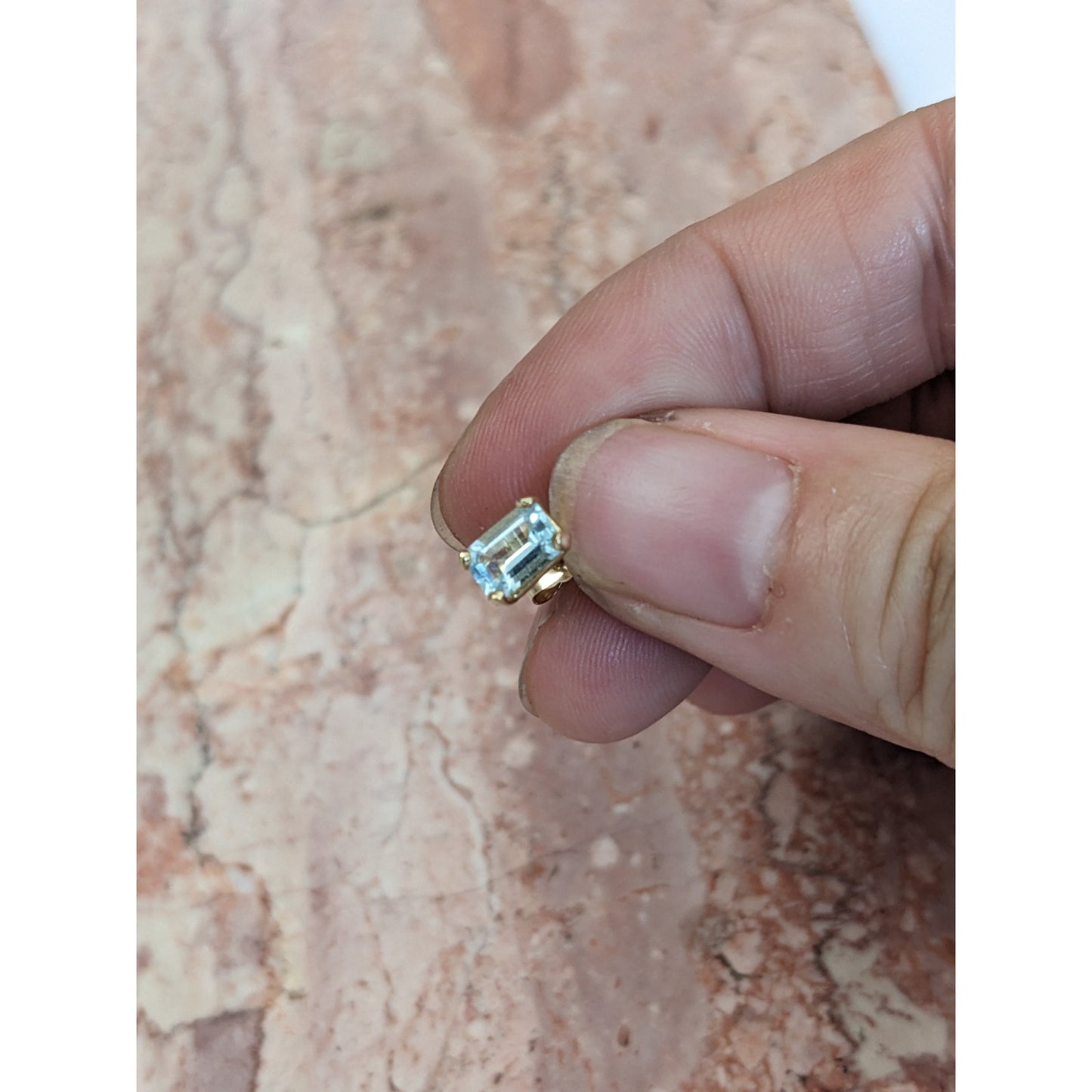 Estate 14k Yellow Gold SINGLE PIECE Aquamarine Stud Earring
