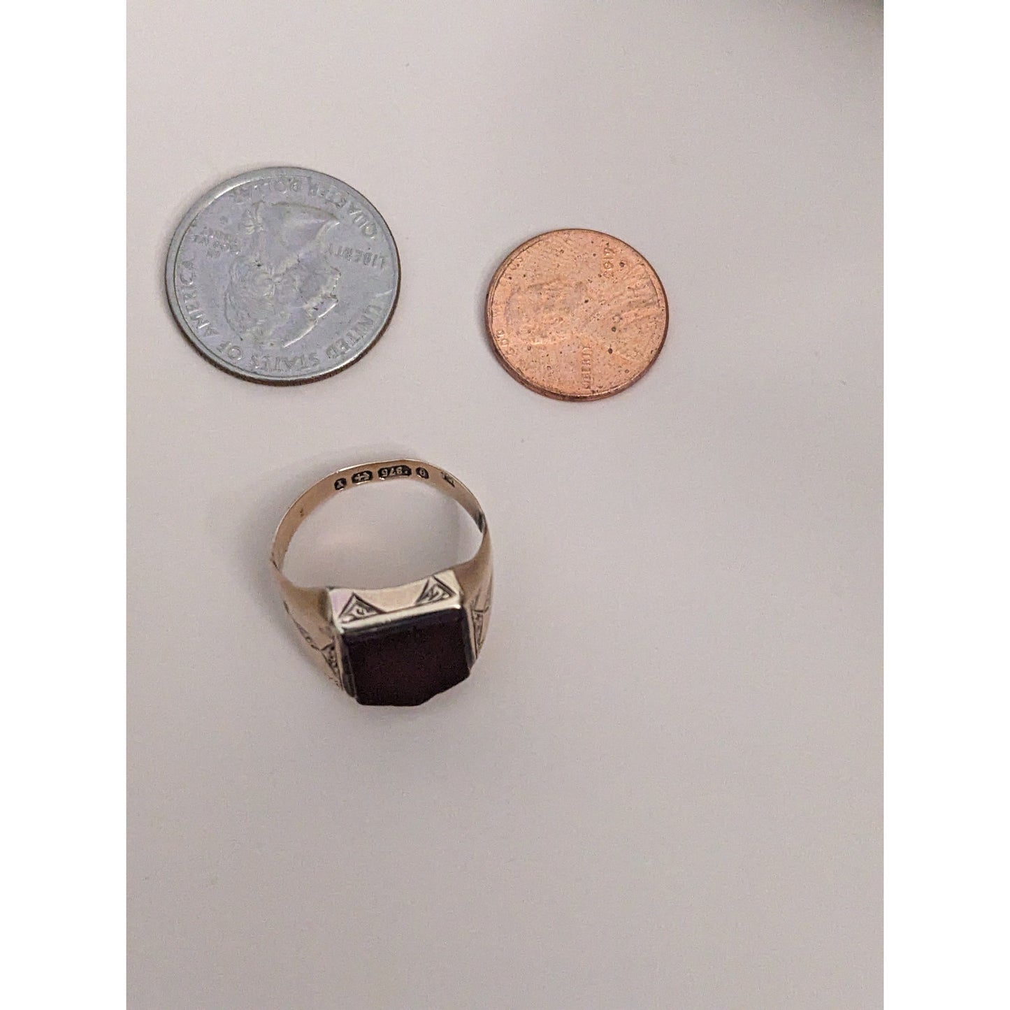 FLAW Vintage 9k Yellow Gold Carnelian Ring Size 9