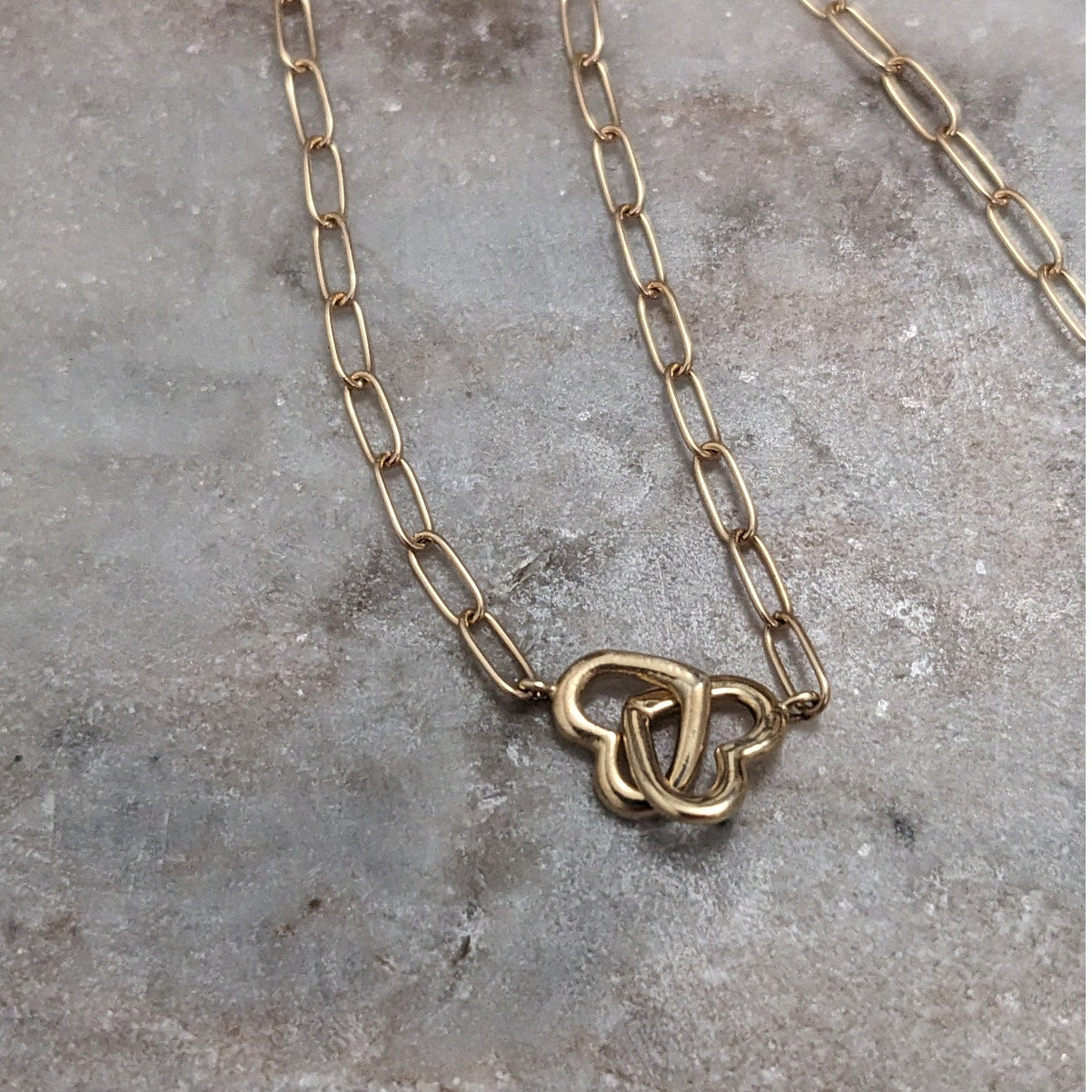 Preowned 14k Yellow Gold Paper Clip Necklace with Interlocking Hearts 17.5in