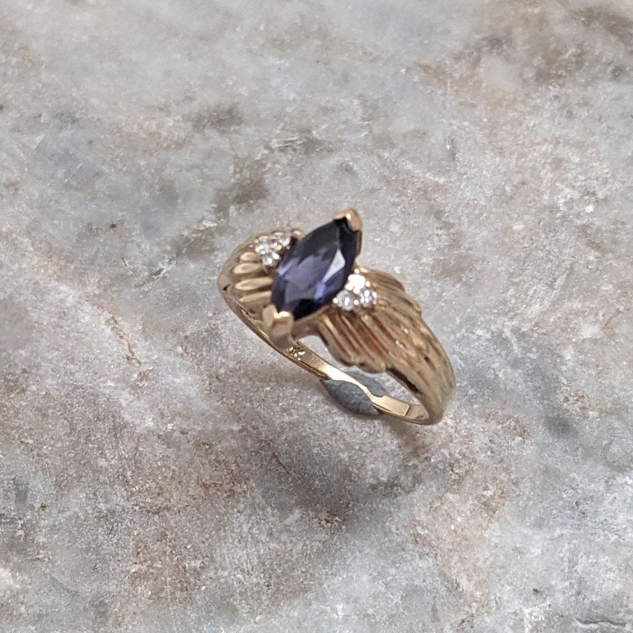 Vintage 10k Yellow Gold Iolite and Diamond Accents Ring Size 6
