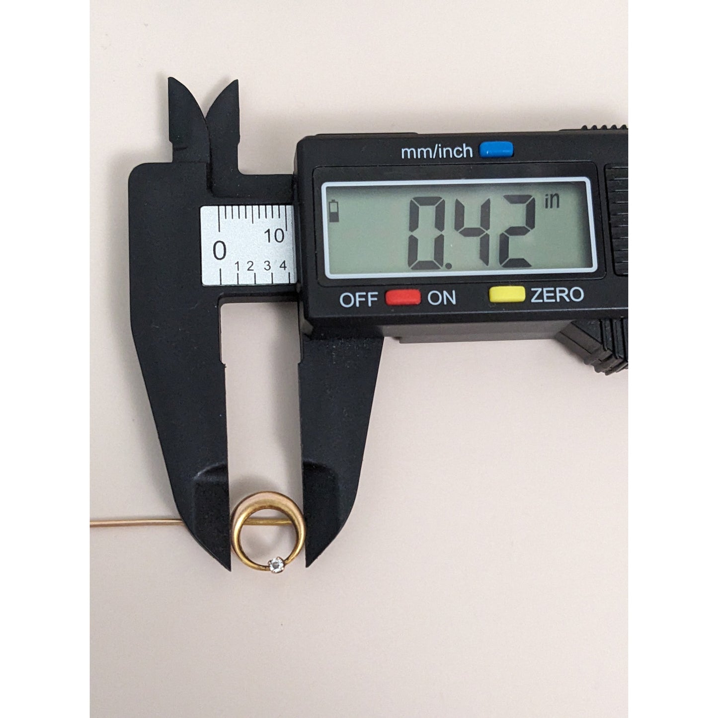 Antique Unmarked 12k Yellow Gold White Gem Crescent Moon Stick Pin