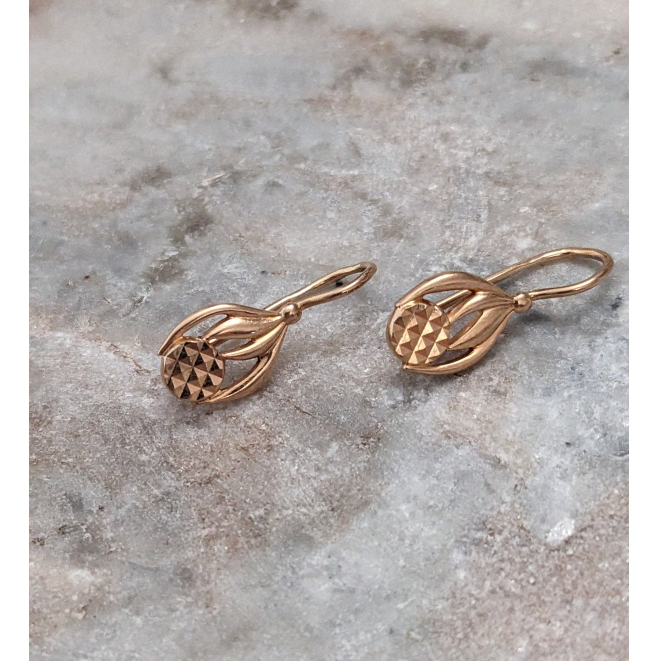 Vintage 1990s 14k Rose Gold Leaf Pattern Earrings