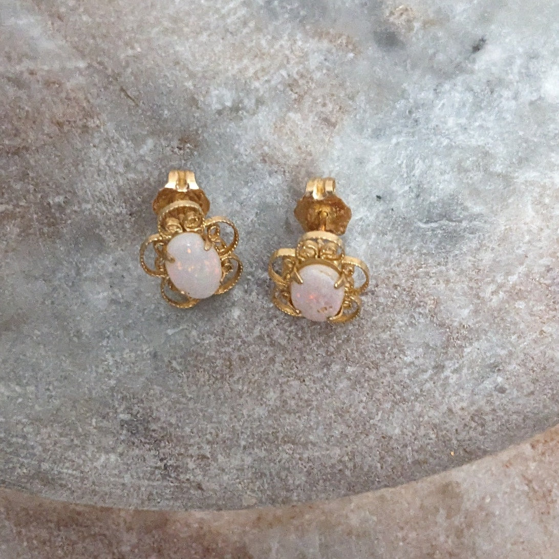 Vintage 14k Yellow Gold Dainty Flower with Opal Center Stud Earrings