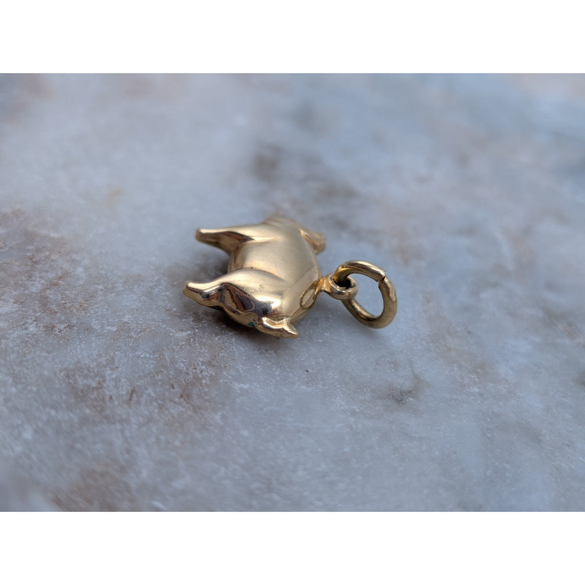 Vintage Unmarked 18k Solid Gold Pig Charm w/ Jump Ring (open)