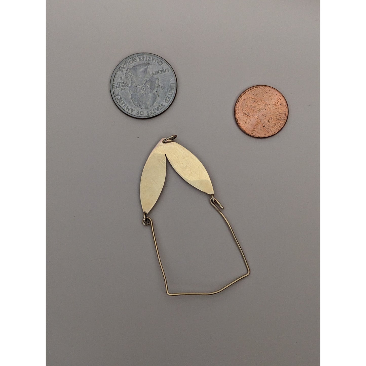 Vintage 14k Yellow Gold Two Leaf Charm Holder Pendant