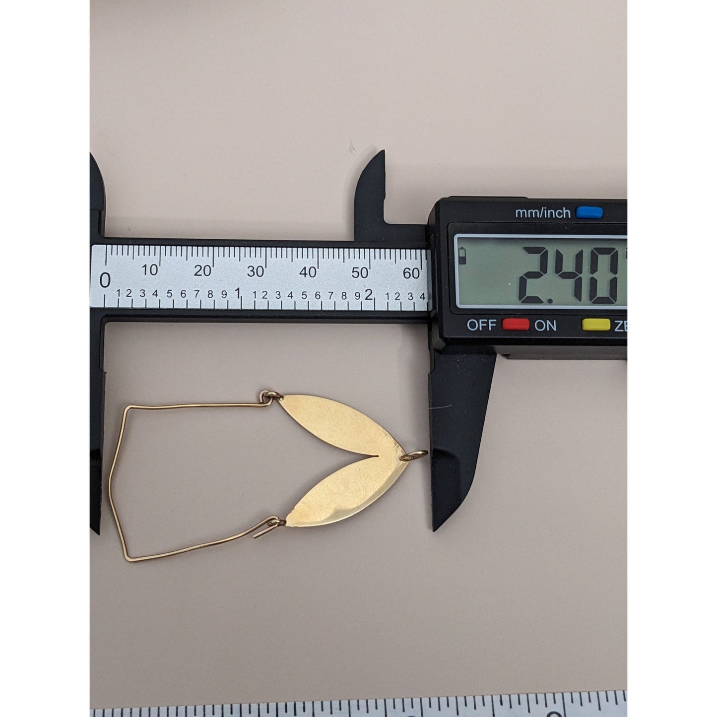 Vintage 14k Yellow Gold Two Leaf Charm Holder Pendant